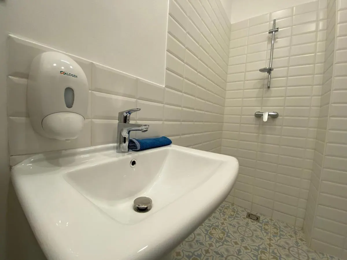 2 Bedroom 107 M2 Loft With Balcony Βουδαπέστη Ουγγαρία