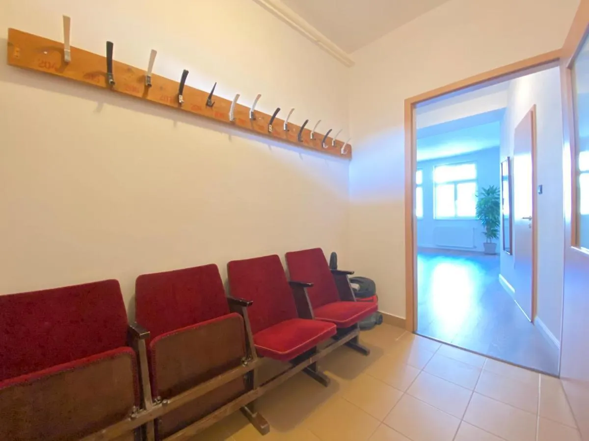 2 Bedroom 107 M2 Loft With Balcony Βουδαπέστη 0*,  Ουγγαρία